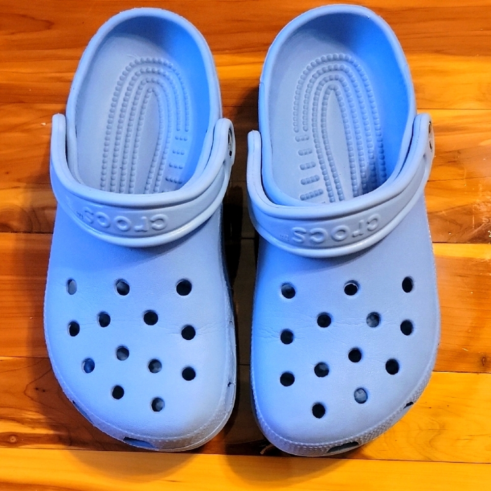 CROCS Classic Blue Calcite Unisex W-7 / M-5